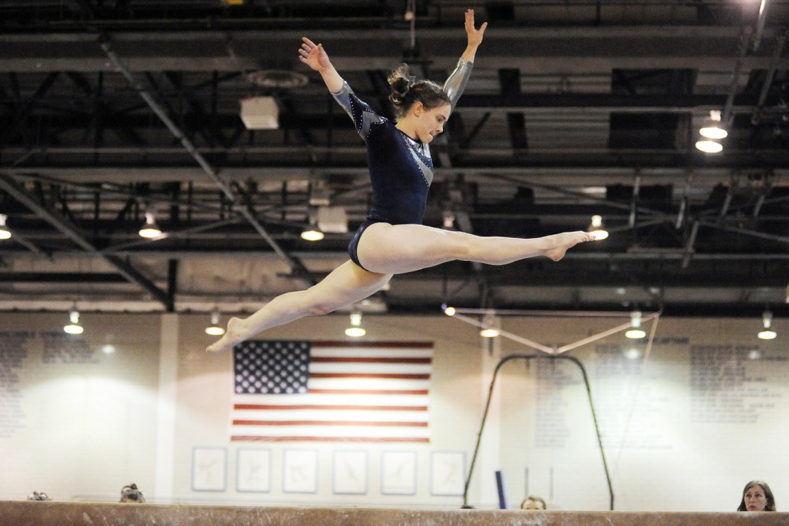 gymnastics-89611_1920